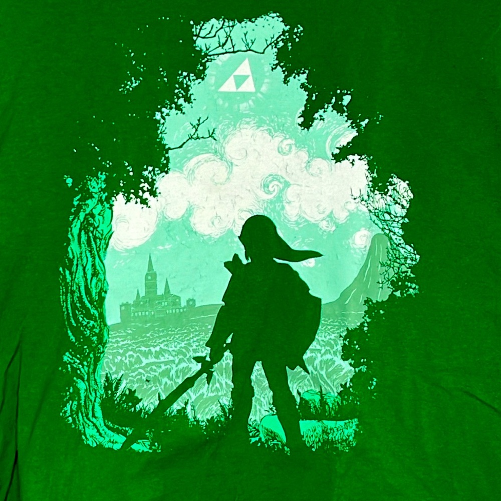 Bustedtees Men’s Large Legend of Zelda Green Graphic Tshirt
